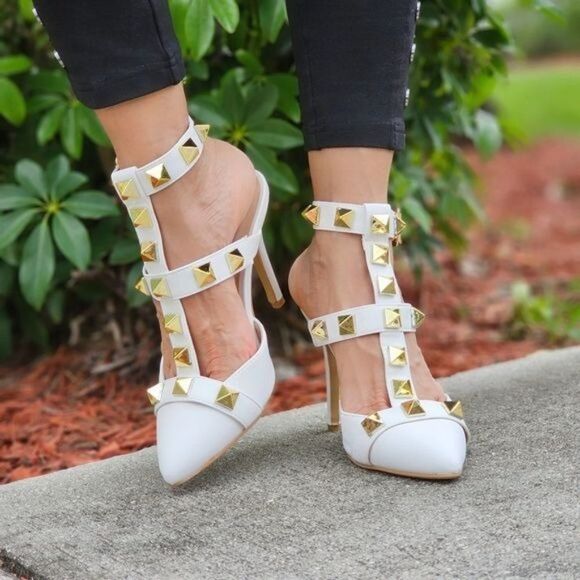 Women's White Rockstud Ankle Strap Pump - Picture 1 of 6